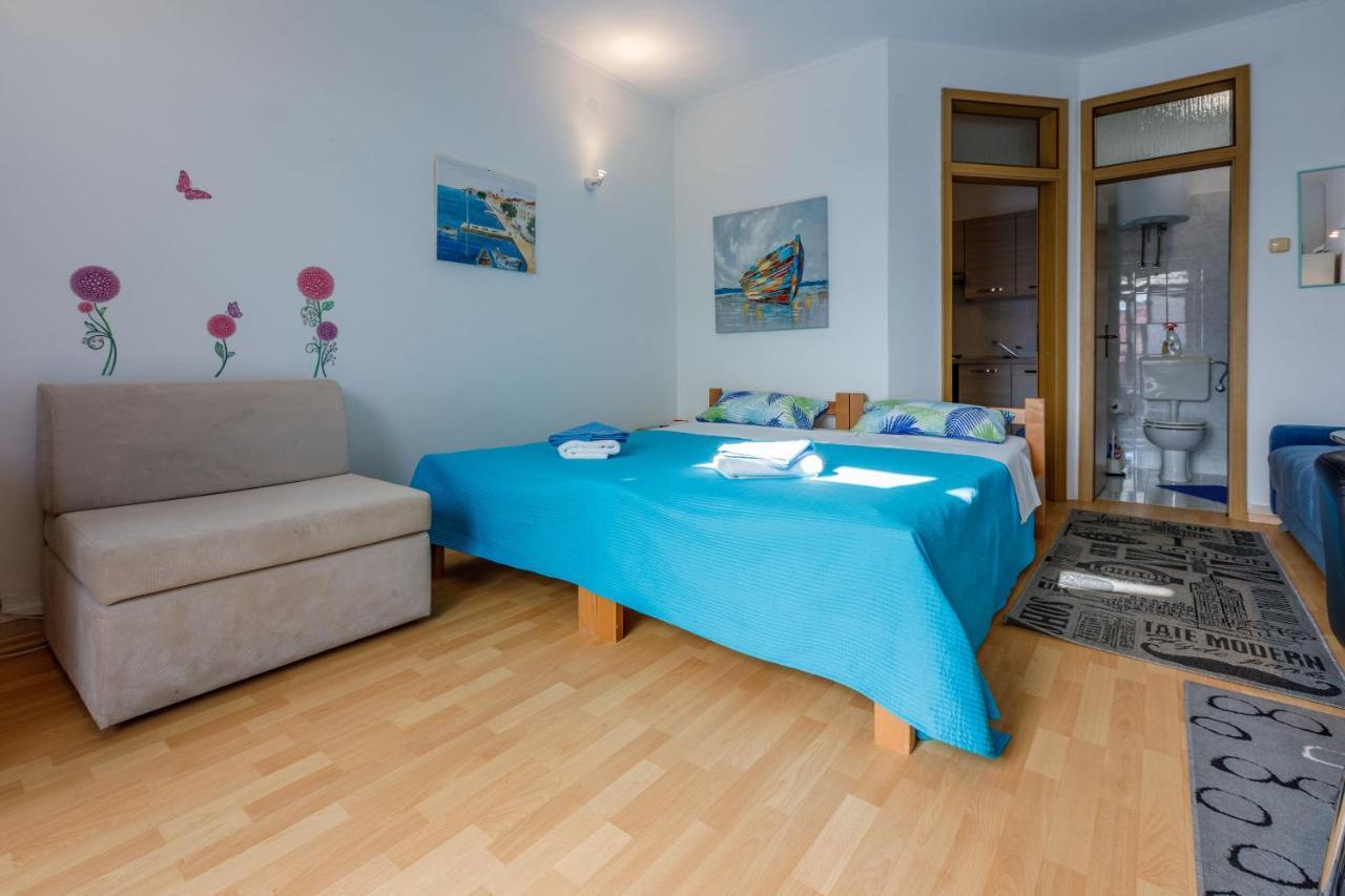 Apartments Budzyn Novi Vinodolski Eksteriør bilde